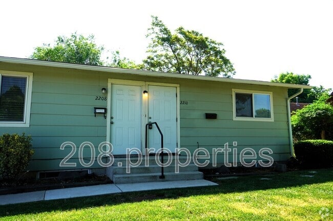 Building Photo - 2210 S Owyhee St Rental