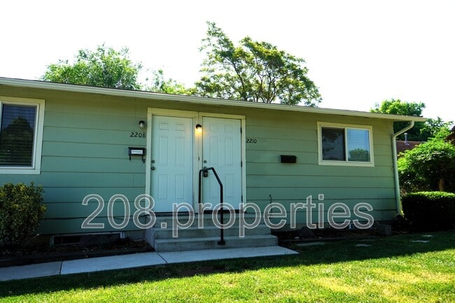 Photo - 2210 S Owyhee St Casa
