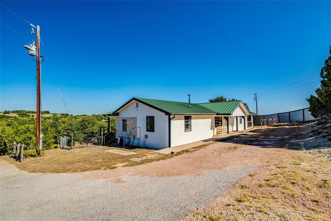 Photo - 631 Harmon Hills Cove