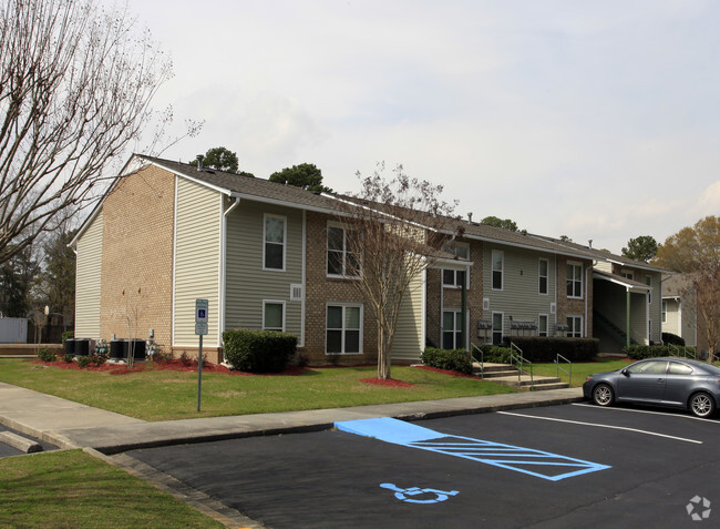 Photo - Greentree North Apartments