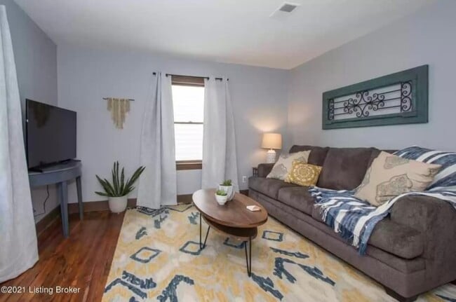 Photo - 2514 S 4th St