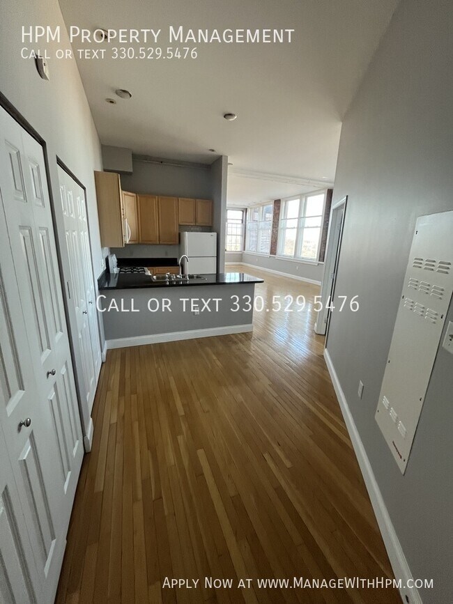 Photo - 2404 Prospect Ave E Unit 307