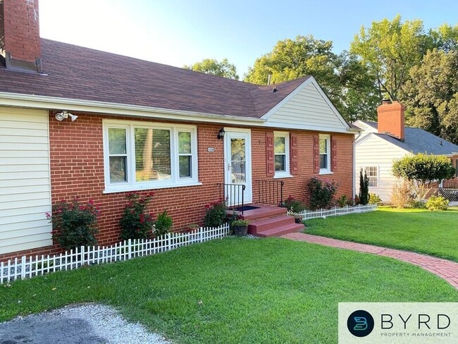 Photo - 1228 Blue Jay Ln