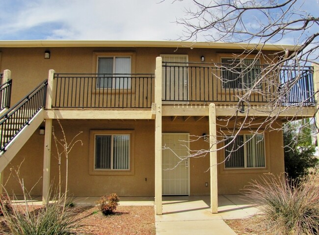 2BR/2BA, 1024 sq.ft. condo in Sierra Vista... - 2BR/2BA, 1024 sq.ft. condo in Sierra Vista...