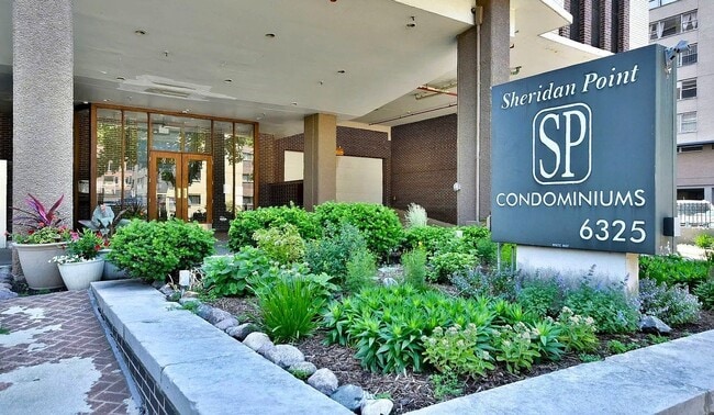 Photo - 6325 N Sheridan Rd Unidad #1701