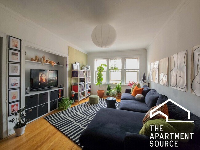 Photo - 4507 N Greenview Ave Unit 3W