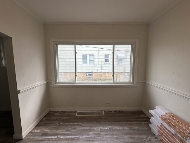 Photo - 18108 Harland Ave