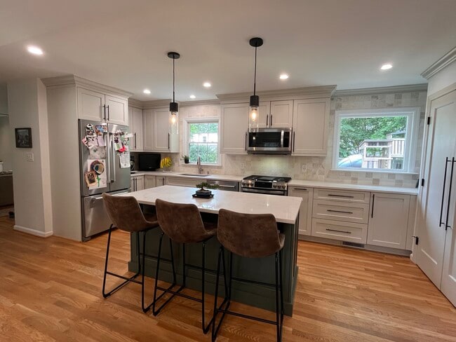 Photo - 8612 Yardley Dr