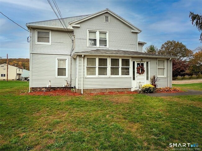 Building Photo - 1690 Litchfield Turnpike Unit 2