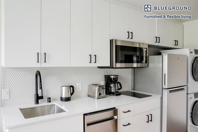 Photo - 1305 E Marion St Unit FL2-ID724