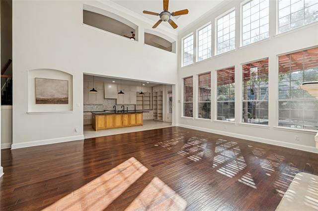 Photo - 2107 Spindletop Trail