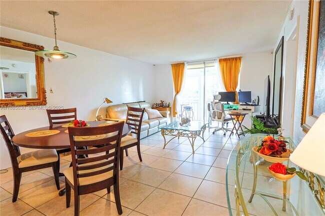 Photo - 2999 Point E Dr Unit C407