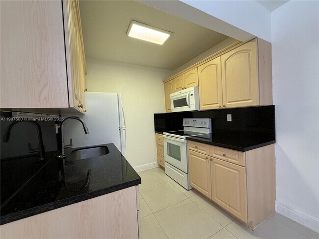 Photo - 400 Minorca Ave Unit 1