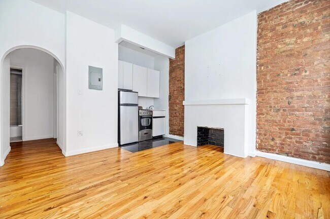 Photo - 224 Sullivan St Unidad E1