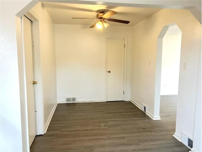 Photo - 2805 Sunset Blvd