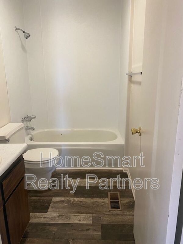 Photo - 112 Skyline Dr
