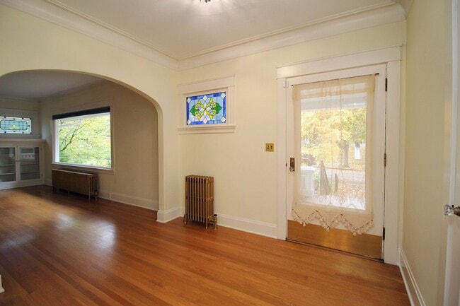 Photo - 816 NE Laurelhurst Pl Unit 803 - House