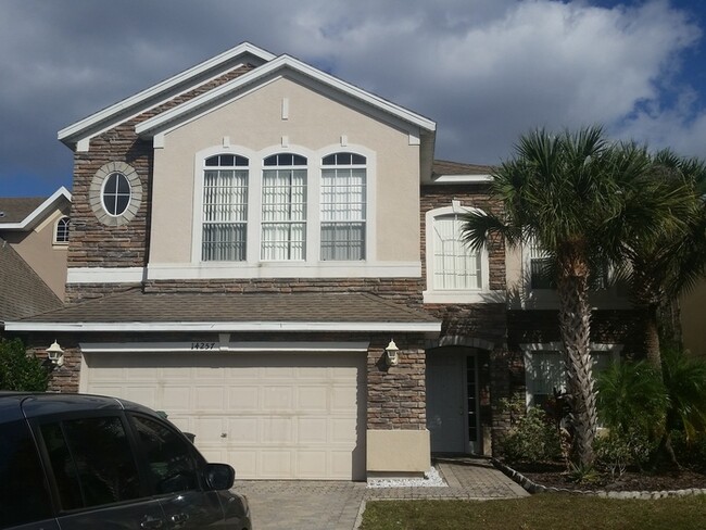 Incredible 4 Bedroom 2.5 Bathroom Home in ... - Incredible 4 Bedroom 2.5 Bathroom Home in ...