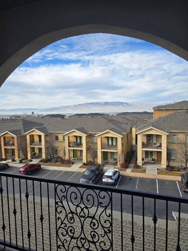 Photo - Beautiful 3 Bedroom 2 Bath Condo in Torino Village in North Orem