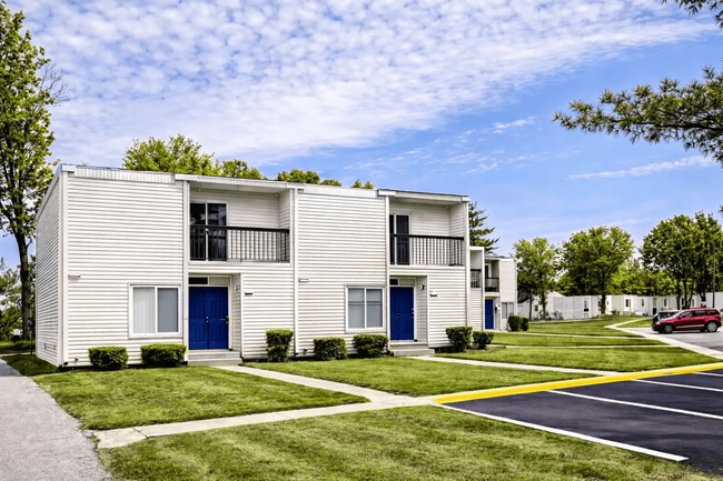 Residences at Lawnview