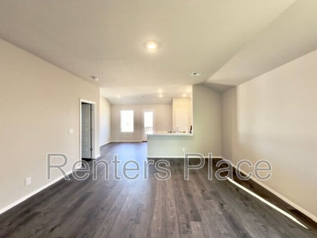 Photo - 1008 W Lawton Rd