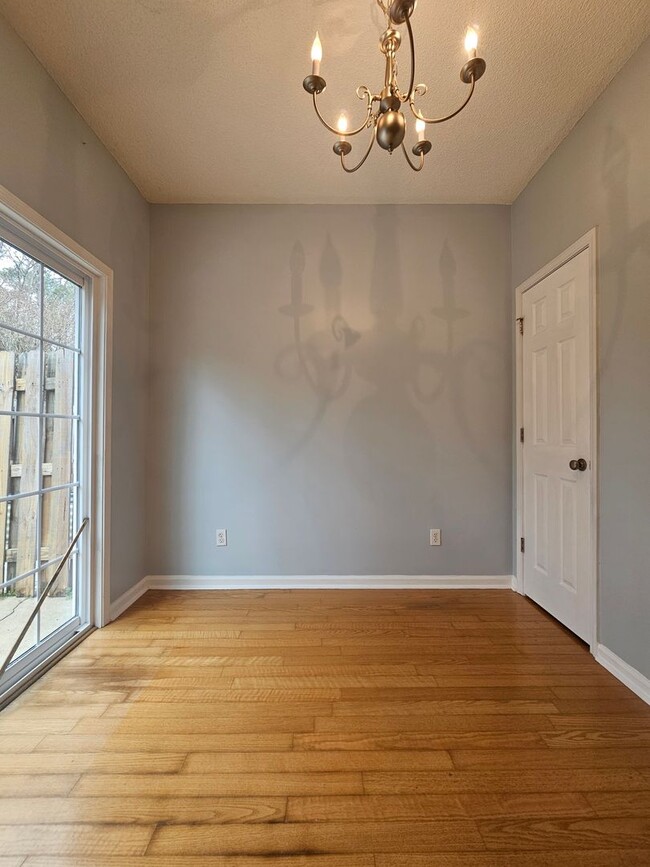 Photo - 104 Tuscany Ct