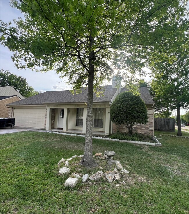 Building Photo - 9515 Barnhart Ln