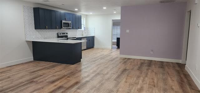 Photo - 2500 Mayo St