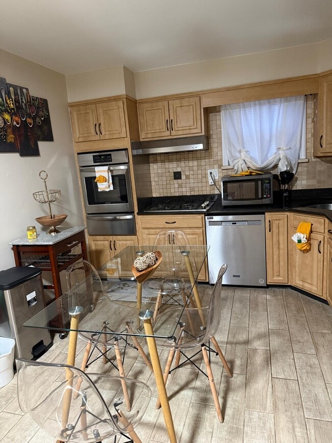 Photo - 1305 N Ohio Ave