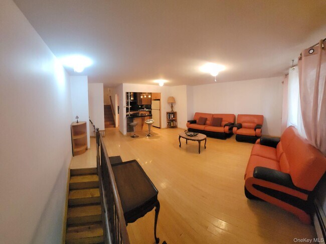 Photo - 63-25B Bourton St Unit 1B