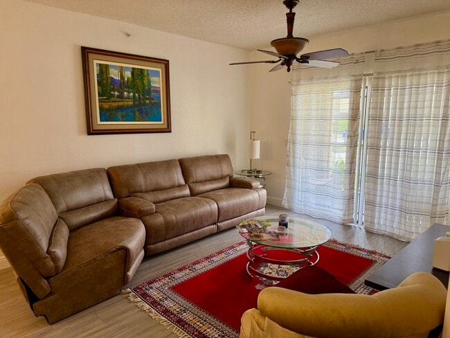 Photo - 3018 Alcazar Pl Unit 101
