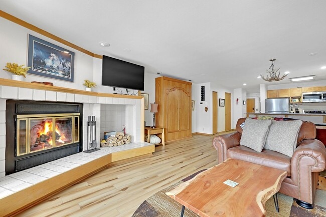 Summer Rental- Liftside Condos #205 - Summer Rental- Liftside Condos #205