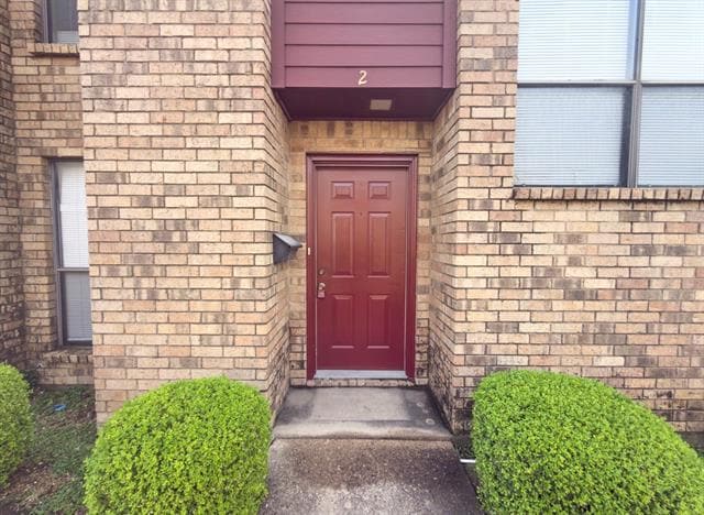 Photo - 4825 Diaz Ave