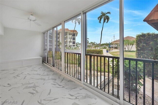 Photo - 222 Harbour Dr Unit 114