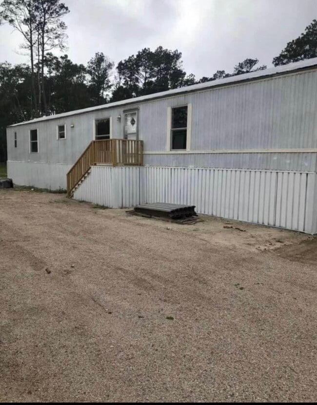 Building Photo - 26062 Etta Rd Rental