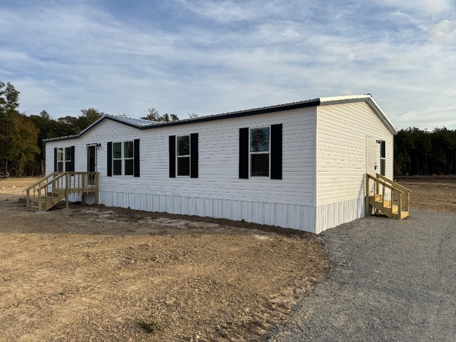 Photo - 412 Patriot Ln