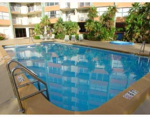 Photo - 1300 NE Miami Gardens Dr Unit 609E