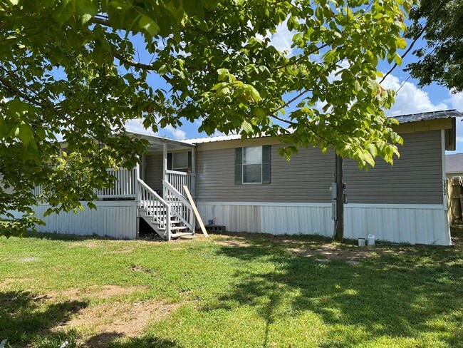 Building Photo - 12732 Pecan Tree Ct Rental