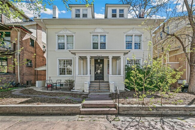 Building Photo - Cozy Cap Hill Studio Unit 7 Rental