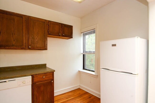 Photo - 545 W Wellington Ave Unit 413