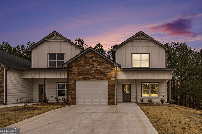 Photo - 124 Crestpoint Rd Townhome