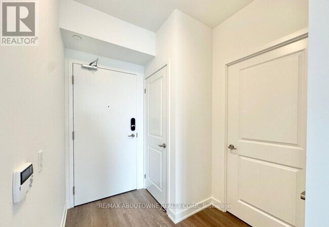 Photo - 543 Richmond St W Unit 1004