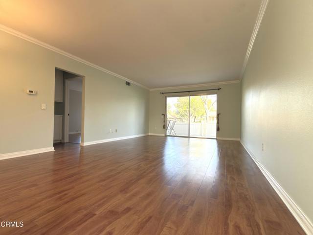 Photo - 7208 Village 7