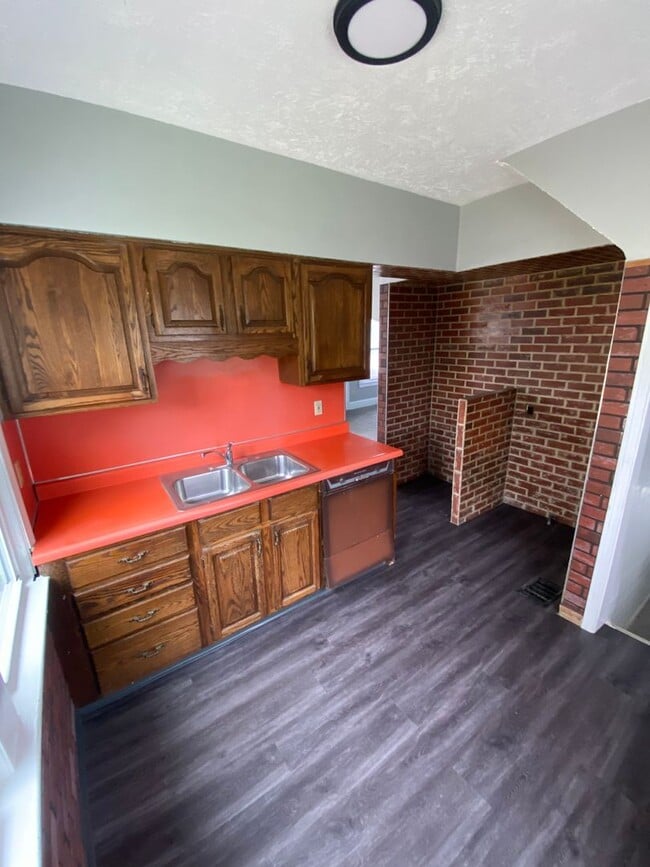 Building Photo - 11712 Princeton Ave Rental