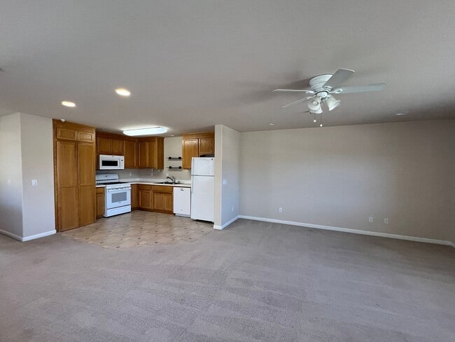 Photo - 2009 9th St