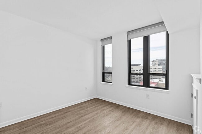 1BR, 1BA - 603SF - Bedroom