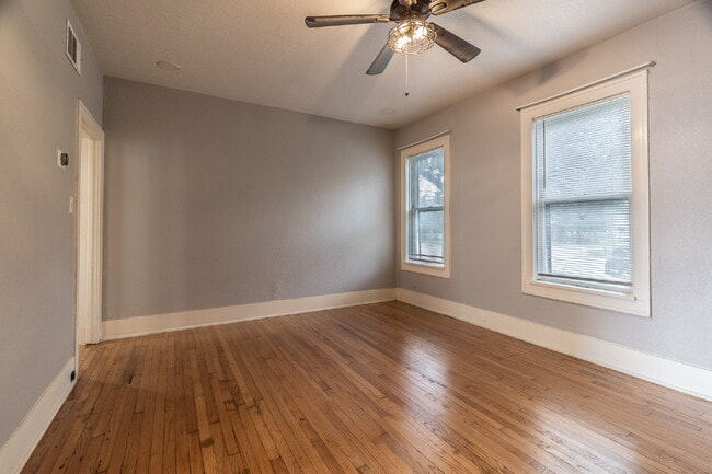 Photo - 723 E Euclid Ave