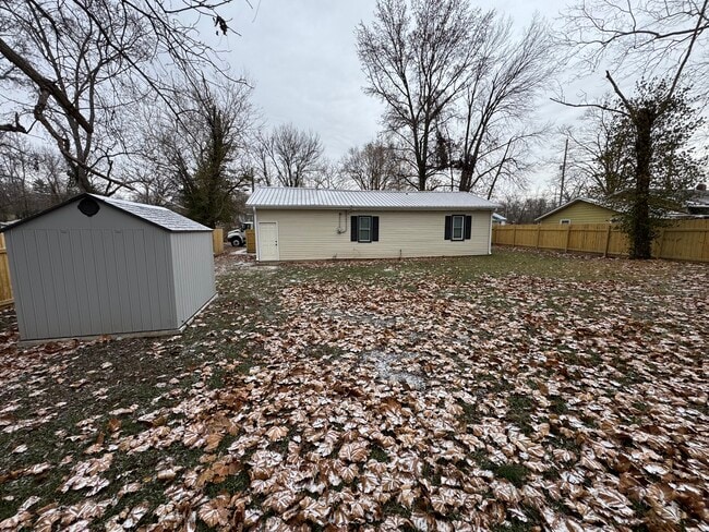 Photo - 505 N Chapman Ave