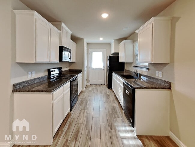 Photo - 740 Rolling Terrace Cir