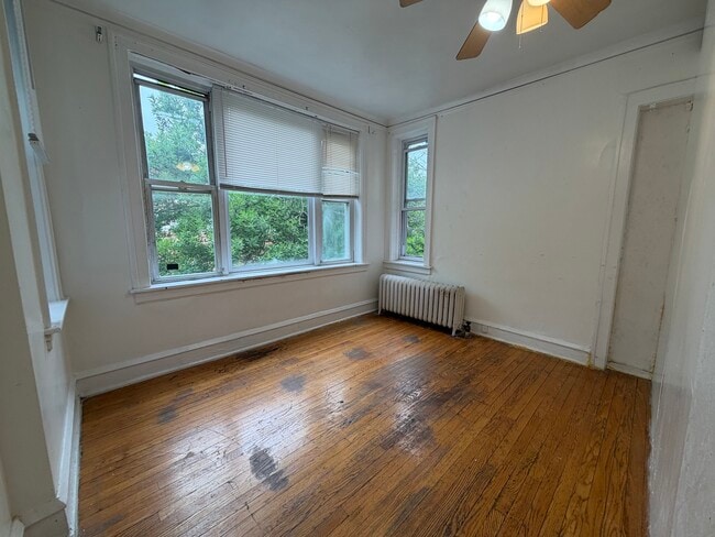 Photo - 4519 N Hamlin Ave Unit 2